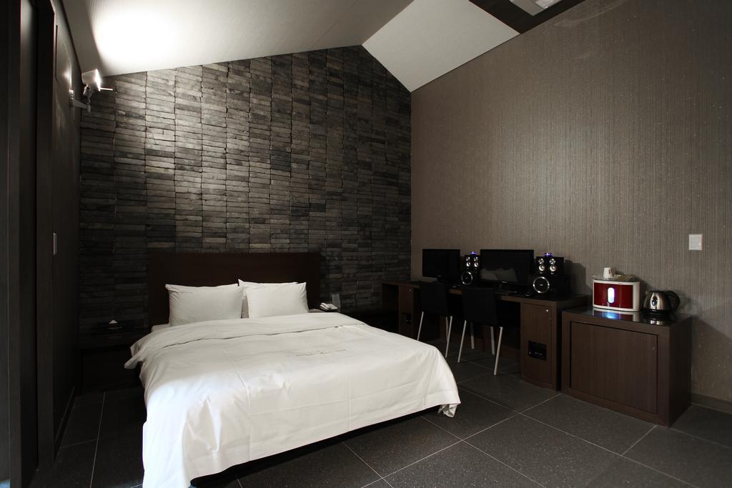 Valentine Hotel Goyang Luaran gambar